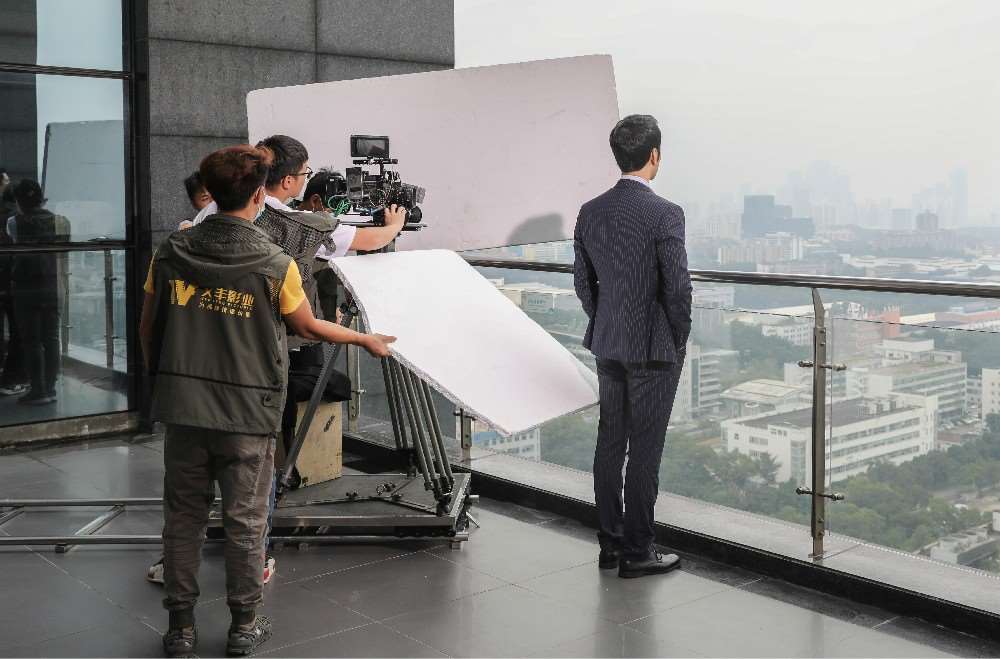 企业宣传片拍摄中的运镜技巧分享 企业宣传片拍摄中的运镜技巧分享