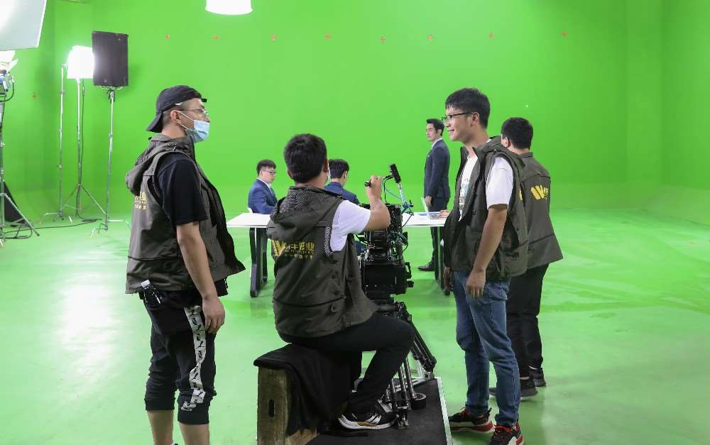 企业宣传片中的声音设计与混音技巧